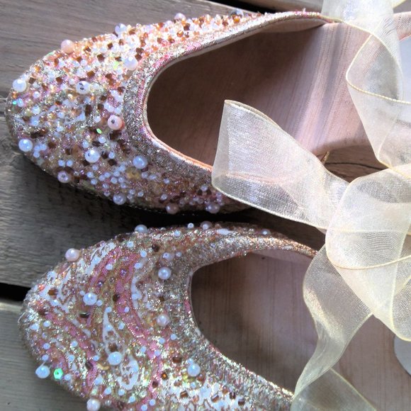 Elegant Beaded Ribbon Tie Wedges - Picture 2 of 5